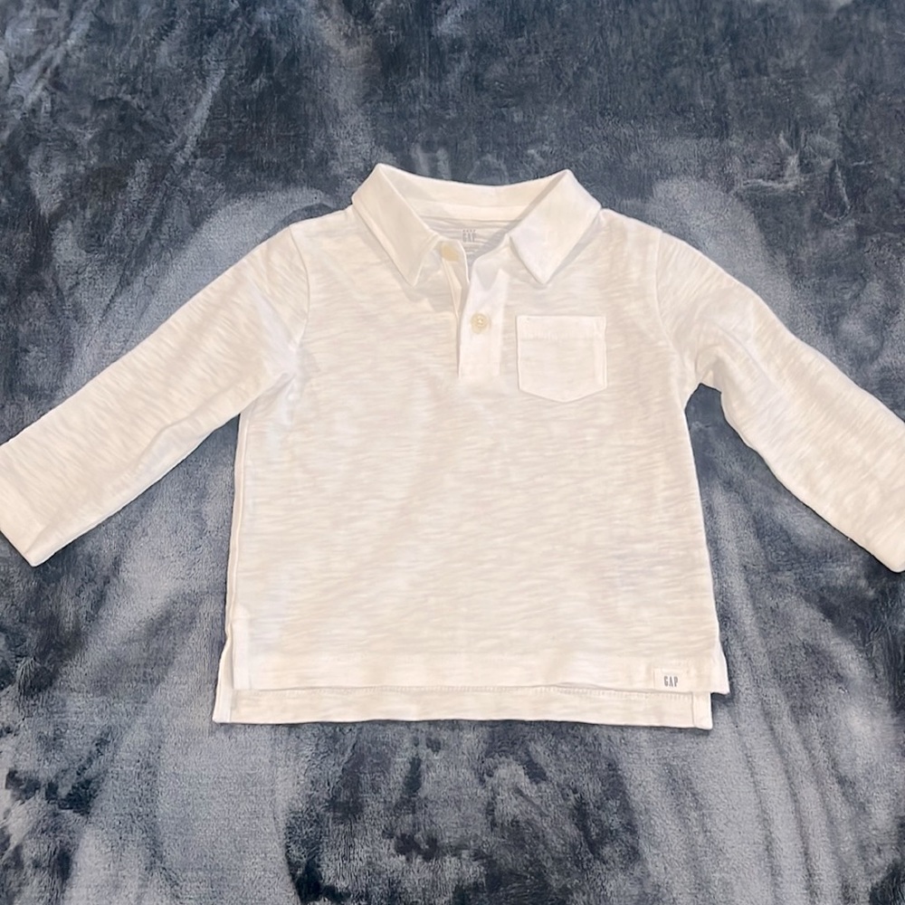 Gap White Knit collared shirt